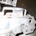 61-66 Door latches - Image 2