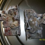 61-66 Door latches - Image 4
