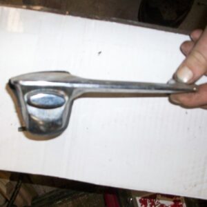 67-71 Outside handle