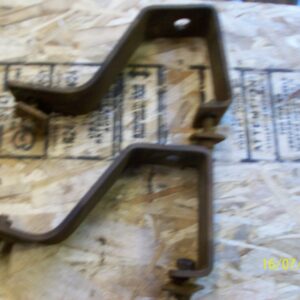 61-71 D & W 300 thru 800 Core support brackets