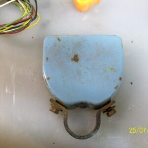 61-68 D500 & up Column brackets