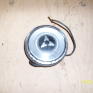 61-68 Black and silver horn button
