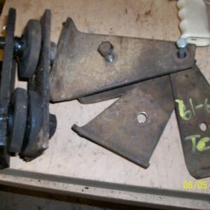 61-68 Transfer case brackets