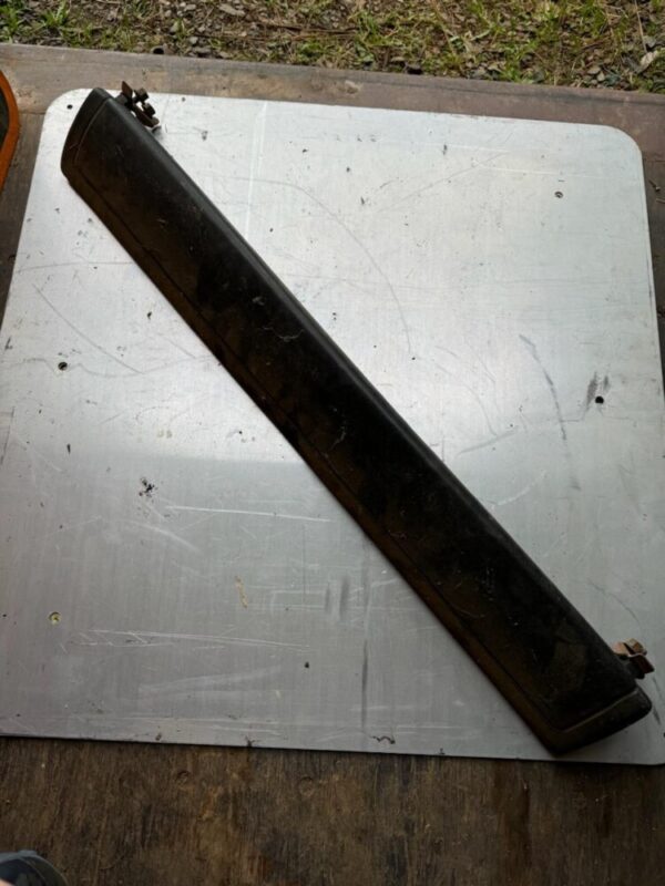 67-68 Black Dash Pad
