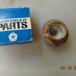 61-68 Black and silver horn button NOS - Image 2
