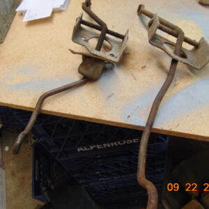 61-68 Throttle pedal assembly