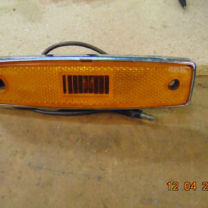 70-71 Front Amber Side Marker Light Assy