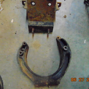61-68 318 Truck engine mount