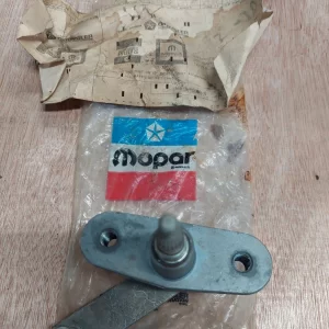69-71 NOS Right Wiper pivot
