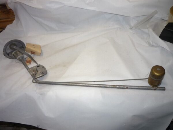 70-71 Fuel tank sender NOS