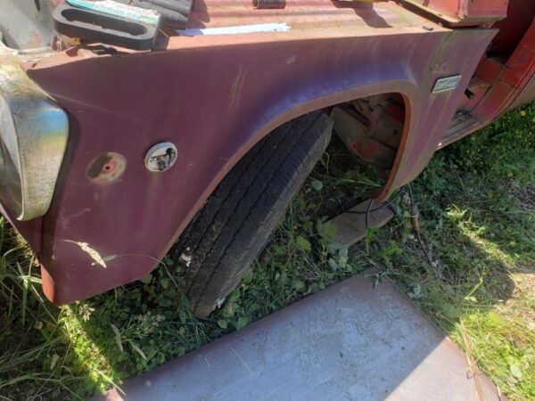 61-69  Left 100/200 Fender